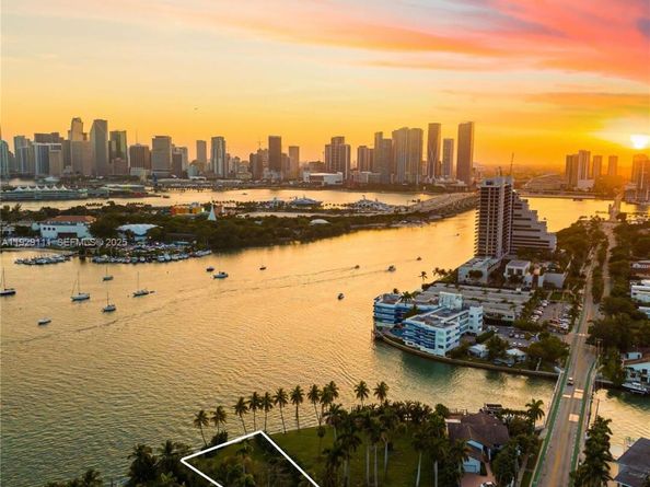 1234 S Venetian Way, Miami FL 33139