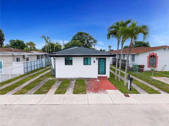 458 E 20th St, Hialeah FL 33013