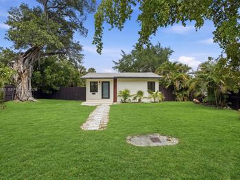 1621 SW 11th Ct