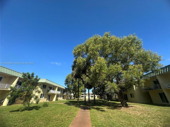 505 NW 177th St 139, Miami Gardens FL 33169