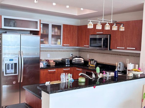 3131 NE 188th St 1809, Aventura FL 33180