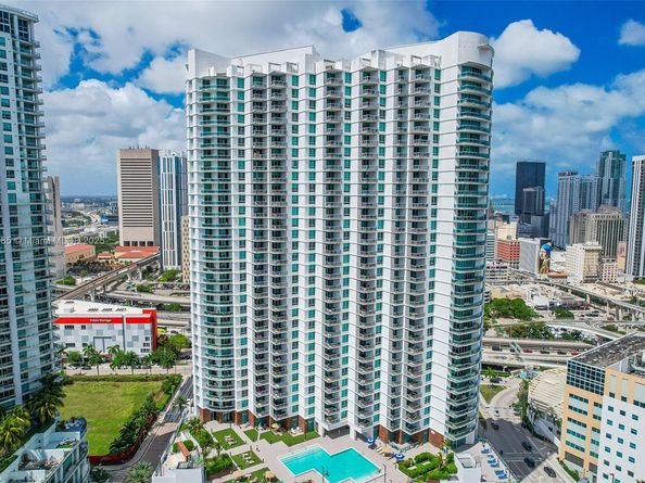 350 S Miami Ave 2104, Miami FL 33130