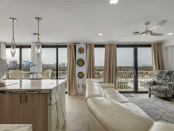 3100 NE 48th St PH18, Fort Lauderdale FL 33308