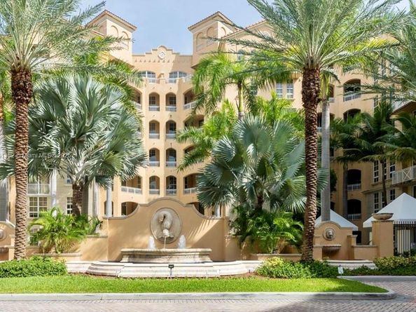 3001 NE 185th St 710, Aventura FL 33180