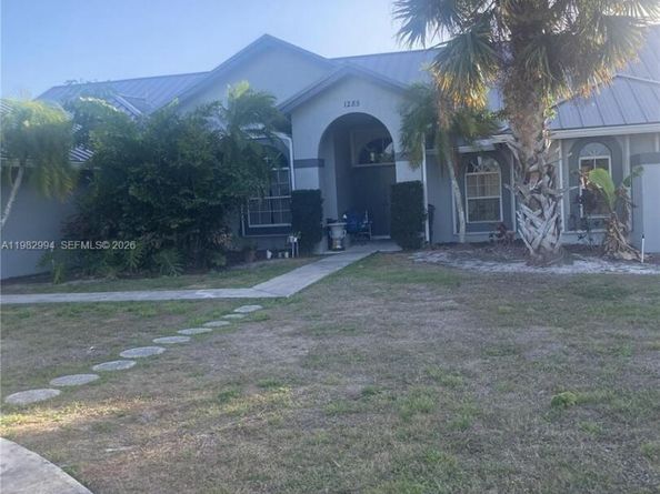 1285 Mayview Way, Wellington FL 33414