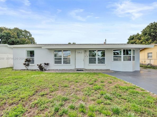 3320 NW 18th St, Lauderhill FL 33311