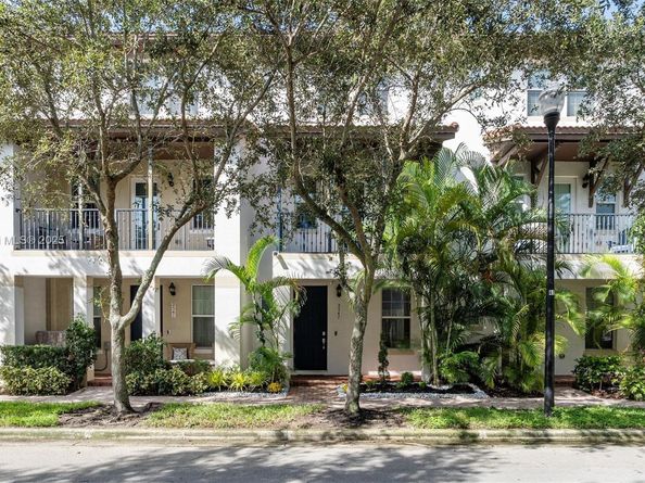 2547 SW 119th Ter, Miramar FL 33025