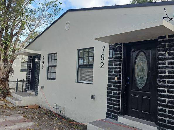 790 NW 56th St, Miami FL 33127