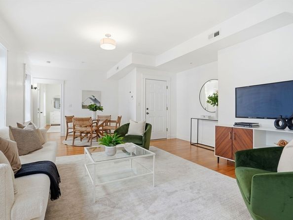 172-174 Auburn Street 3, Cambridge MA 02139