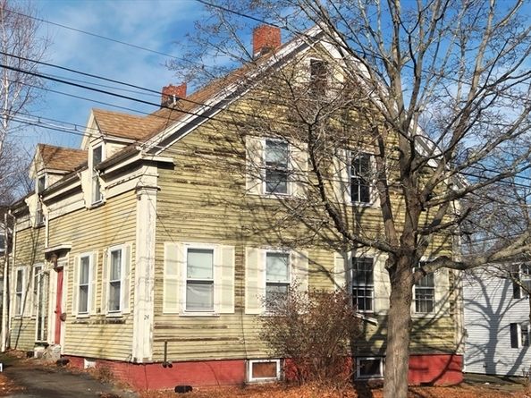24 Woodland St, Newburyport MA 01950