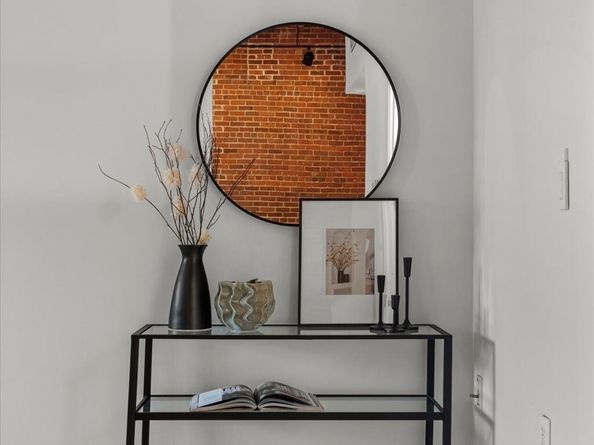 33 Sleeper St 104, Boston MA 02210