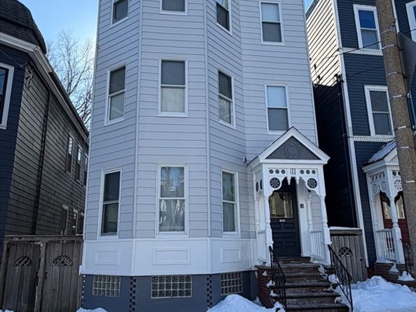 885 E Broadway, Boston MA 02127