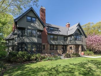 157 Brattle Street