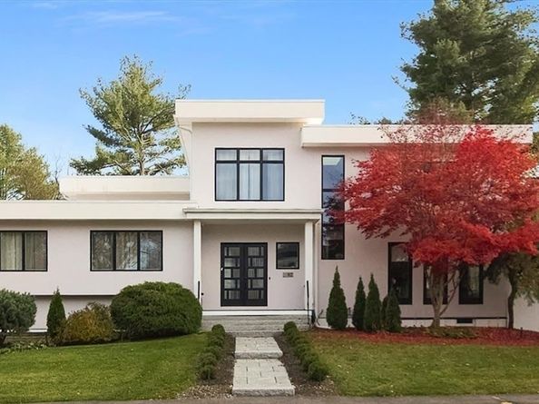 82 Sharpe Rd, Newton MA 02459