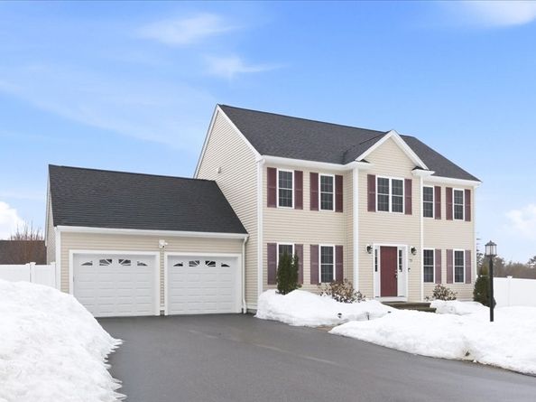 73 Mceachron Dr, Stoughton MA 02072