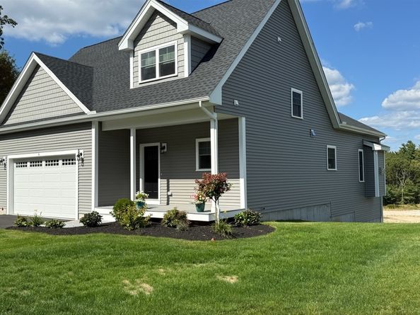 6 Chickadee Way 23, Upton MA 01568