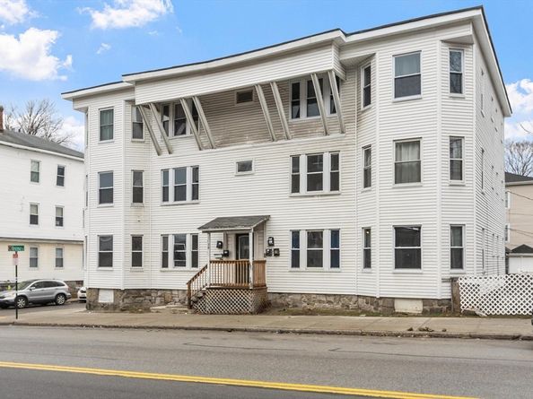 1038 Main Street, Worcester MA 01603