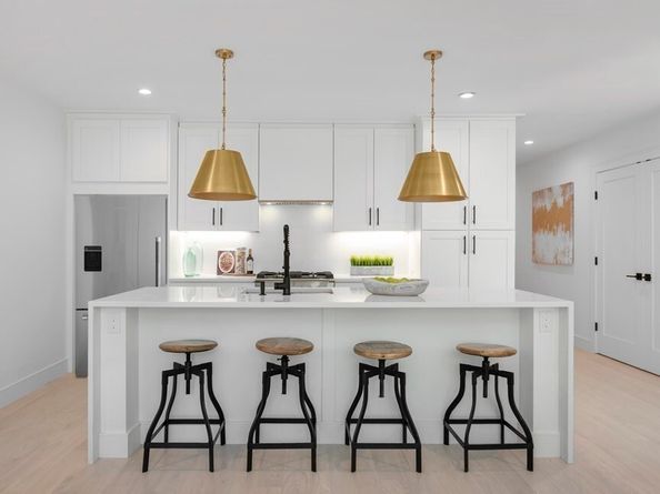 3 S Whitney St 2, Boston MA 02120