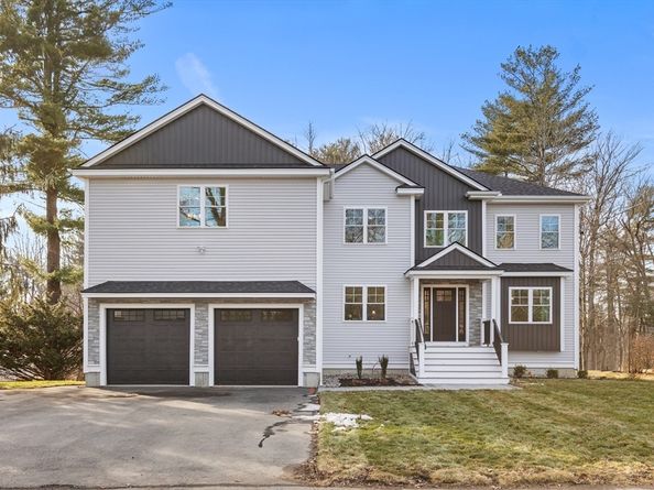 23 County Rd, Burlington MA 01803