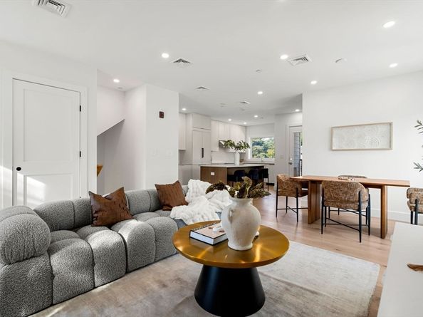 16 Elm Street 16, Newton MA 02465