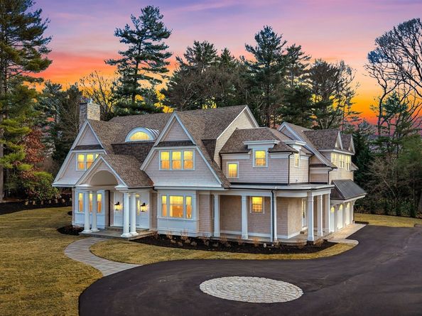 222 Grove St, Wellesley MA 02482