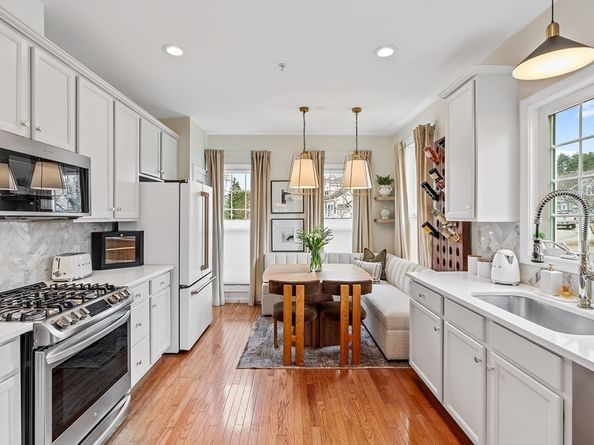 7 Allison Way 7, Natick MA 01760