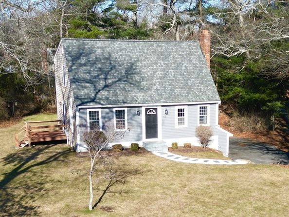 51 Kathleen Dr, Plymouth MA 02360