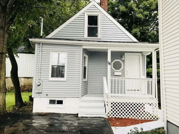 18 Lawrence St, Brockton MA 02301