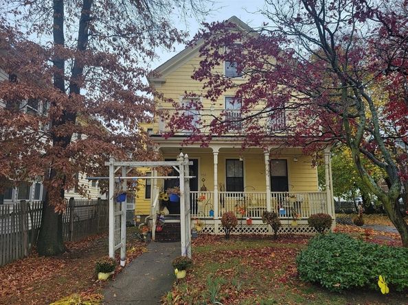 552 Main St, Medford MA 02155