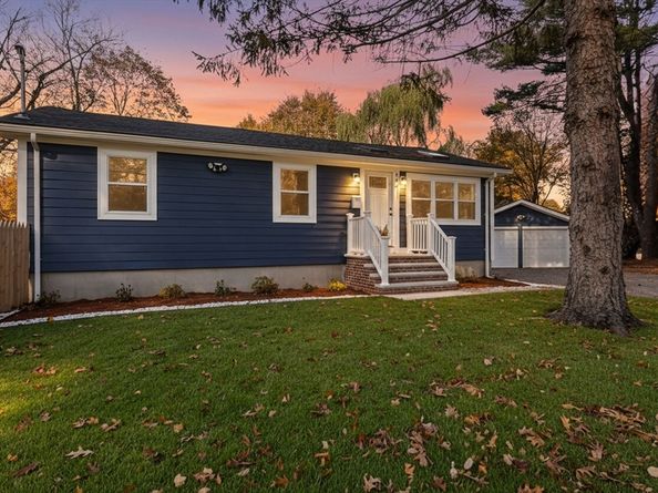 106 Hull St, Beverly MA 01915