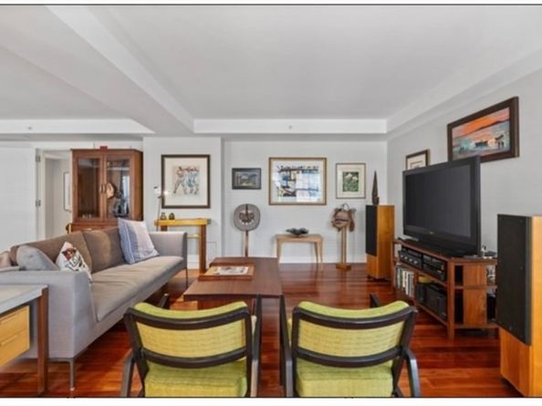 4 Battery Wharf 4302, Boston MA 02109