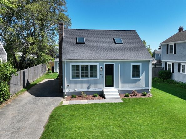 90 Colonial Rd, Marshfield MA 02050