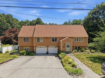 47 Collins Rd