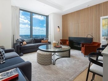 1 Dalton St