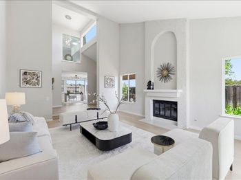 12 Riviera Circle