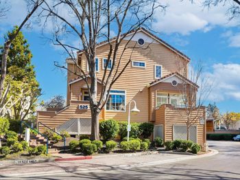 525 Porpoise Bay Terrace