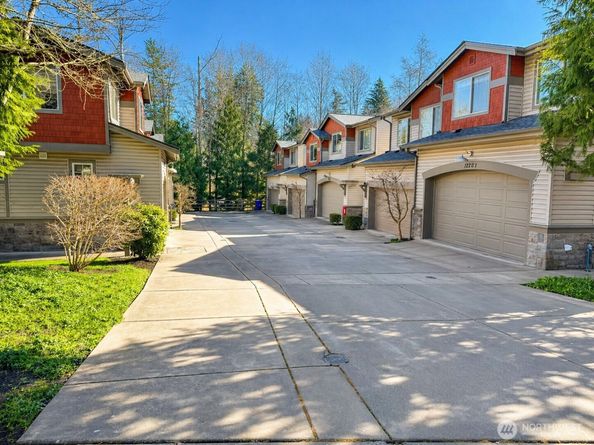 12211 NE 103rd Lane, Kirkland WA 98033