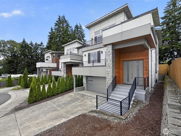 11838 79th Avenue S, Seattle WA 98178