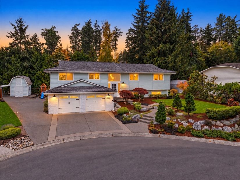 23910 107th Place W, Edmonds WA 98020