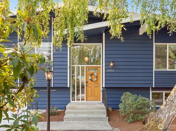 10913 NE 48th Street