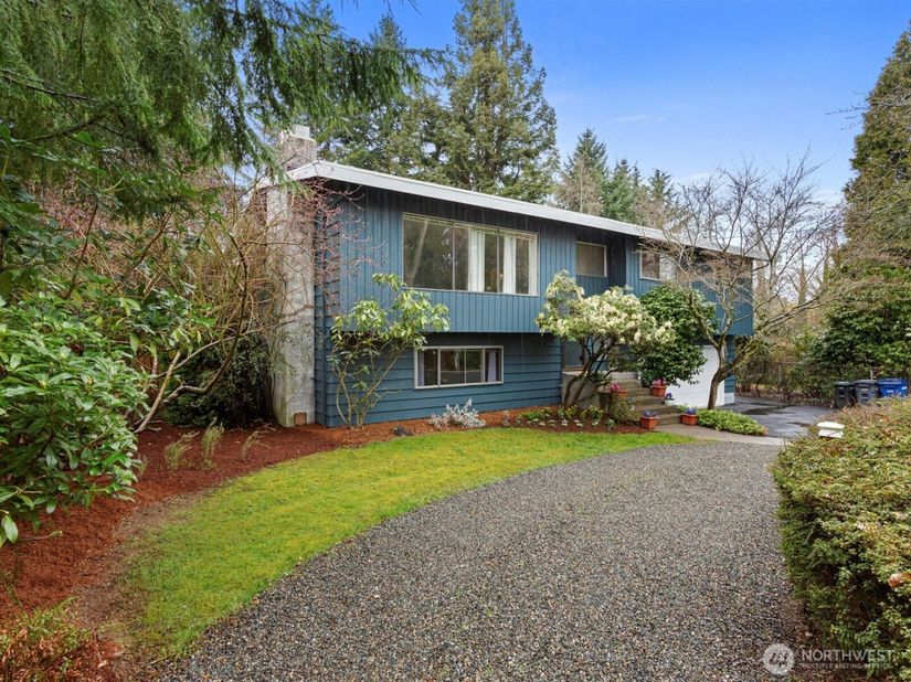 16445 Ambaum Boulevard S, Burien WA 98148