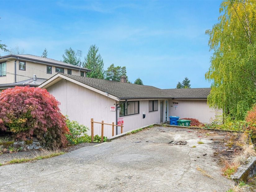 7709 30th Avenue NE, Seattle WA 98115