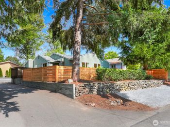 3830 NE 123rd Street