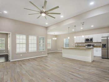 3009  Columbus Avenue 