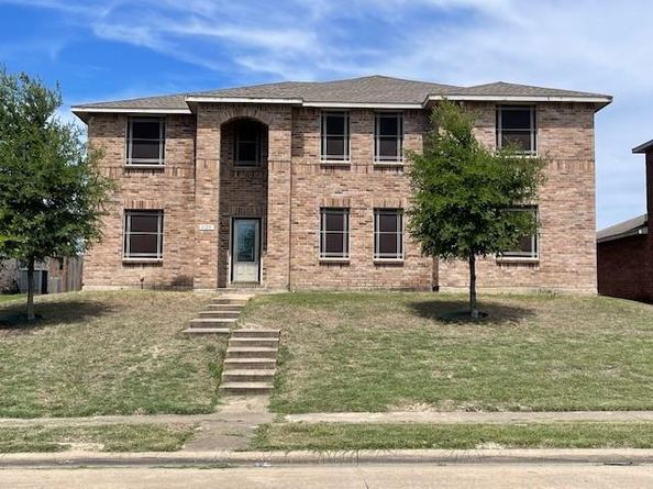 3120  Crimson Clover Drive , Lancaster Texas 75134