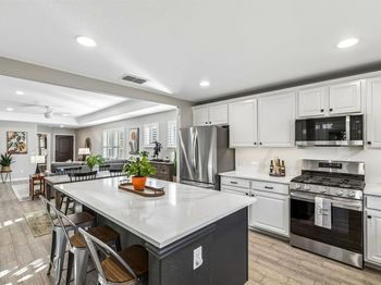 3276  Fish Hook Lane 