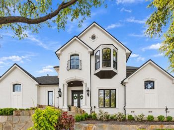 4621  Redwood Court 