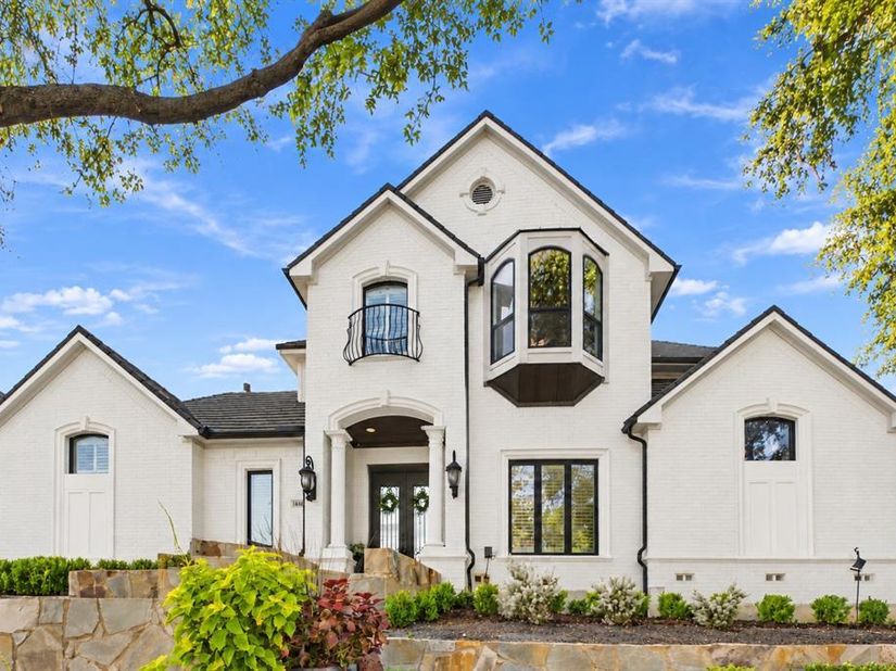 4621  Redwood Court , Irving Texas 75038