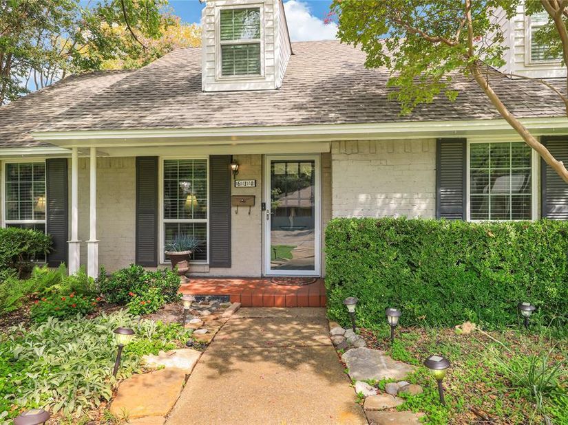 614  Winchester Drive , Richardson Texas 75080