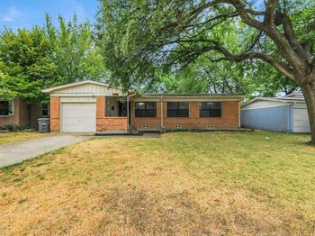 10747  SandAlwood Drive 